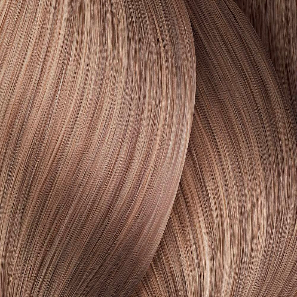 Close-up of brown hair strands